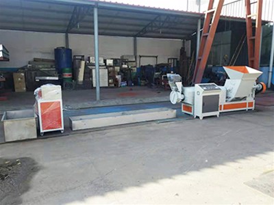 塑料造粒機的正確操作規(guī)程